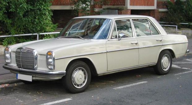 Mercedes W114- prośba o VT