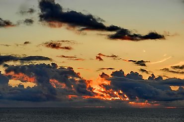 ogniem malowane #zachód #morze