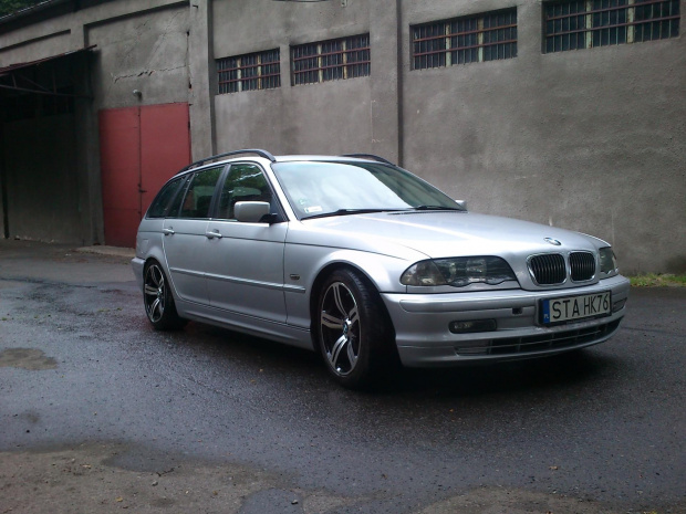 #E46Bmw