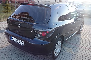 #Auto #Czarny #Diesel #HDi #Motoryzacja #Peugeot